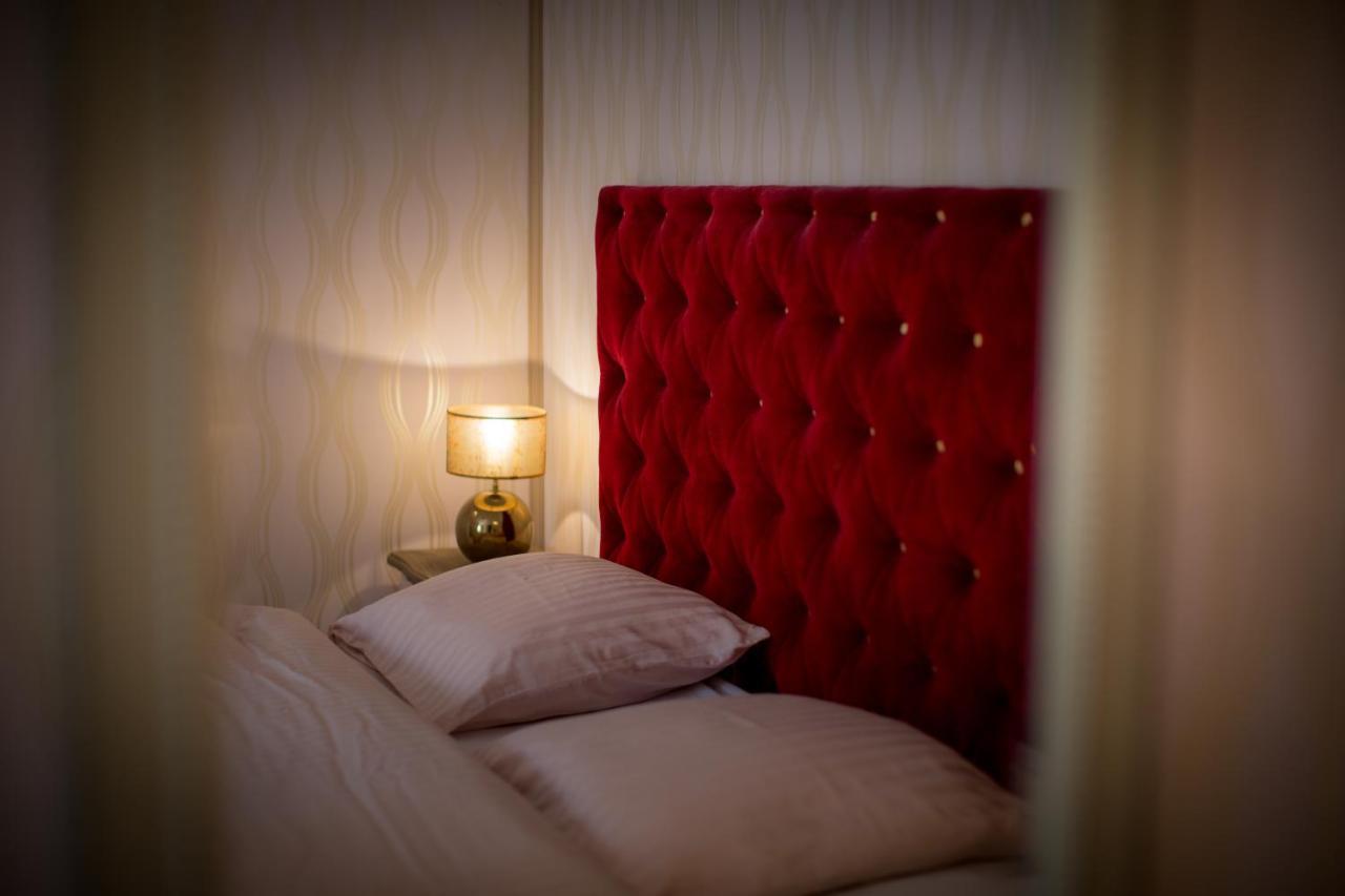 Les Magnolias Bed & Breakfast Lalinde Dış mekan fotoğraf